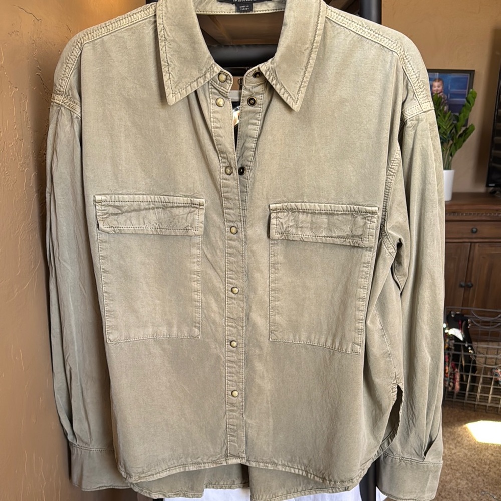 All Saints Women’s army flirt shirt Sz 6